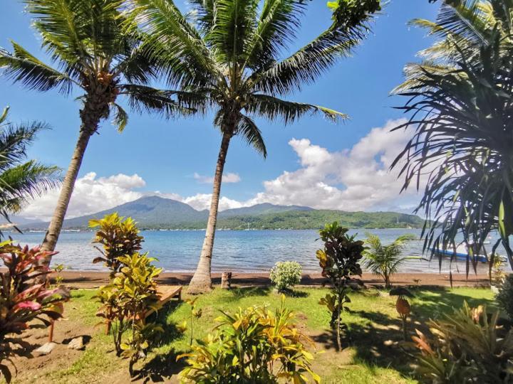Two Fish Resort Lembeh Bitung Екстер'єр фото